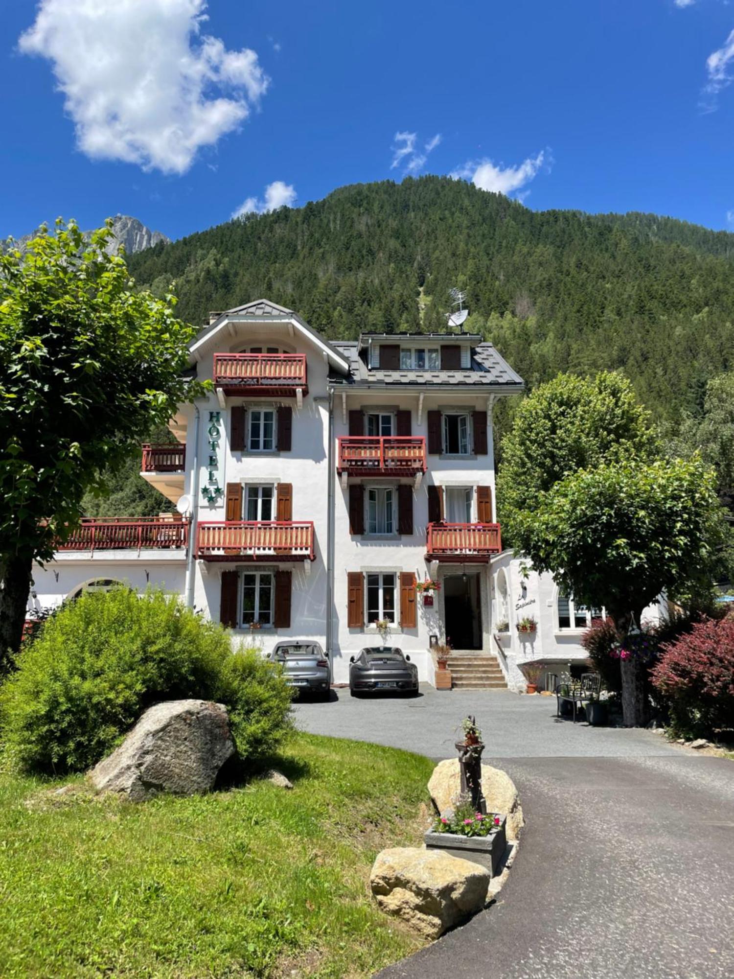 La Sapiniere Hotel 3*