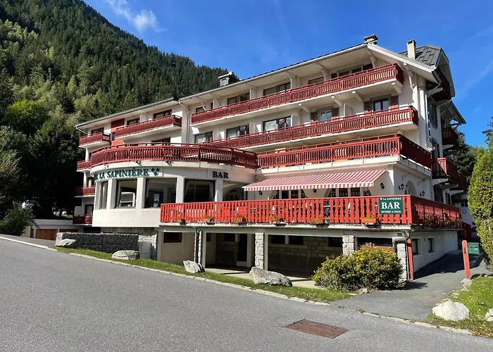 Chalet Hotel La Sapiniere